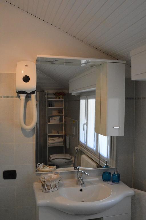 Appartamento Franca Como Habitación foto